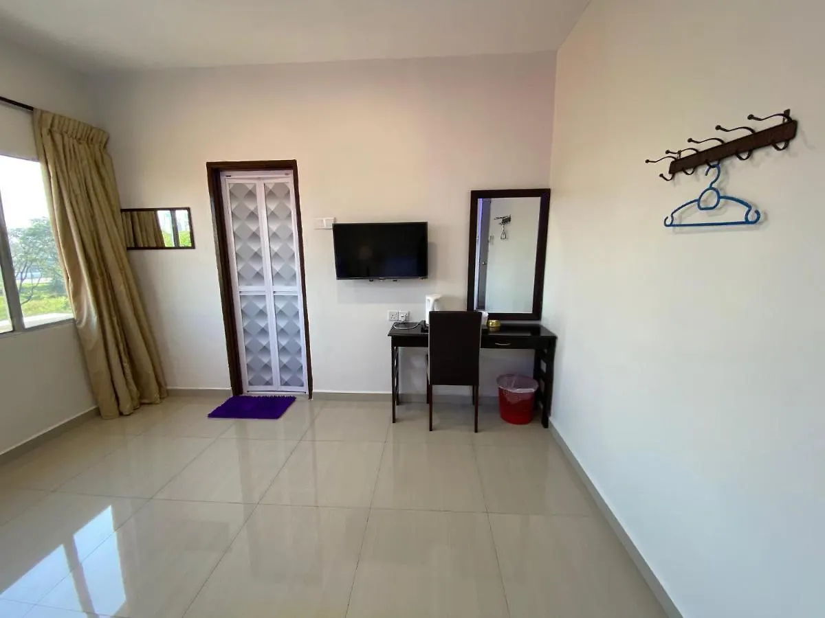 Sun Sega Hotel Perai 2*,