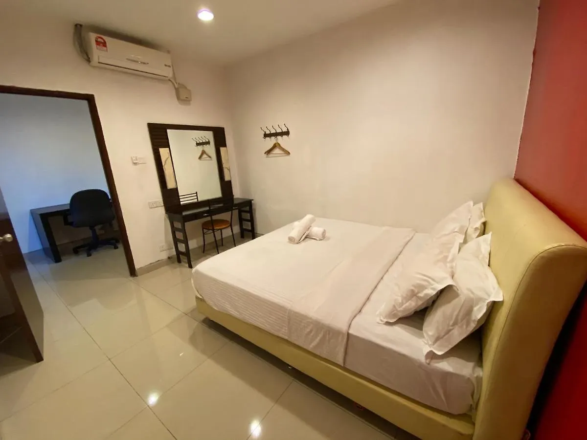 Sun Sega Hotel Perai 2*,